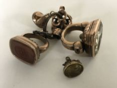 A quantity of 19th century fobs and seals,