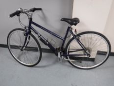 A lady's Dawes Discovery 301 bike