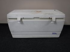 An Igloo 162 Quart ice marine chest