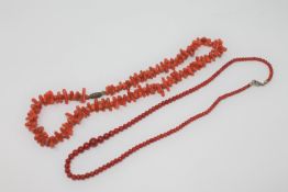 Two vintage coral necklaces (2)