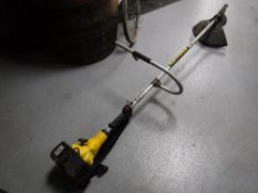 A McCulloch MD320AV petrol strimmer