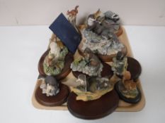 A tray containing nine Border Fine Arts figures,