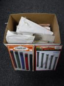 A quantity of steel and other watch straps.