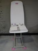 An Archimedes bath lift