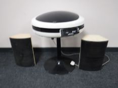 A Weltron 2007 stereo system with speakers