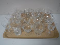 A tray of crystal and glass (Q)