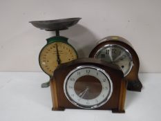 Two oak mantel clocks,