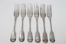 A Harlequin set of six Fiddle pattern silver table forks, William Eley & William Fearn, London 1822,