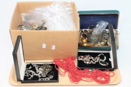 A large quantity of various costume jewellery (on one tray).