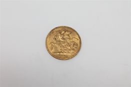 A gold half Sovereign, 1915.