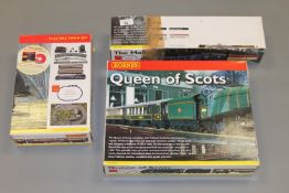 A Hornby Queen of Scots Electric train set, together with the Mallard (two boxes).