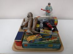 A tray of poser doll, Beatles figure,