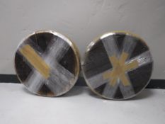 Eight oak barrel lids