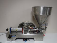 A stainless steel quantitative filling machine