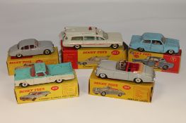 Five Dinky Toys die cast vehicles - Bentley Coupe 194, Superior Criterion Ambulance 263,