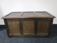 An oak blanket box