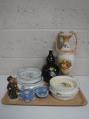 A tray containing four mid 20th century baby bowls,