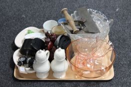 A tray of assorted glass ware, pin dishes, carved Eastern wooden figures, Wedgwood pot,