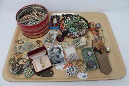 A collection of vintage costume jewellery, dress rings, hat pins, brooches etc.