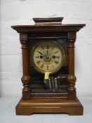 An early twentieth century mahogany mantel clock