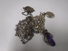 A collection of silver jewellery