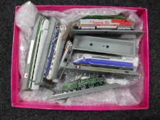 A tray of twenty nine Del Prado model trains