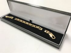 A 9ct gold chunky bracelet, 26.1g.