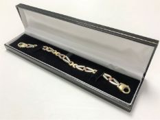 A 9ct three-tone gold bracelet, 12.6g.