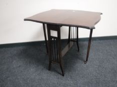 A Victorian mahogany Sutherland table