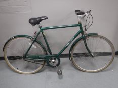 A gents Raleigh bike