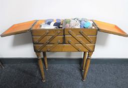 A concertina sewing box