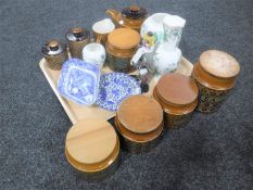 A tray containing glass clown, three pieces of Crown Staffordshire Kowloon china,