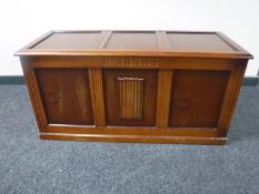 An oak blanket box CONDITION REPORT: 106cm wide by 46cm deep by 52cm high.