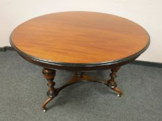 A 19th century mahogany breakfast table, diameter 117 cm,