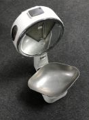 A set of Avery shop scales