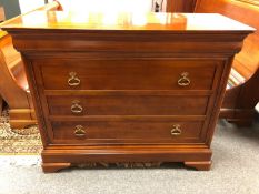 A good quality mahogany three drawer chest