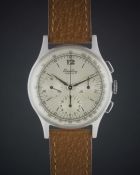 A RARE GENTLEMAN'S LARGE SIZE BREITLING PREMIER CHRONOGRAPH WRIST WATCH CIRCA 1946, REF. 734