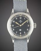 A GENTLEMAN'S STAINLESS STEEL BRITISH MILITARY OMEGA RAF PILOTS WRIST WATCH DATED 1953, REF. 2777-