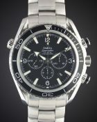 A GENTLEMAN'S STAINLESS STEEL OMEGA SEAMASTER PROFESSIONAL PLANET OCEAN CO AXIAL CHRONOMETER