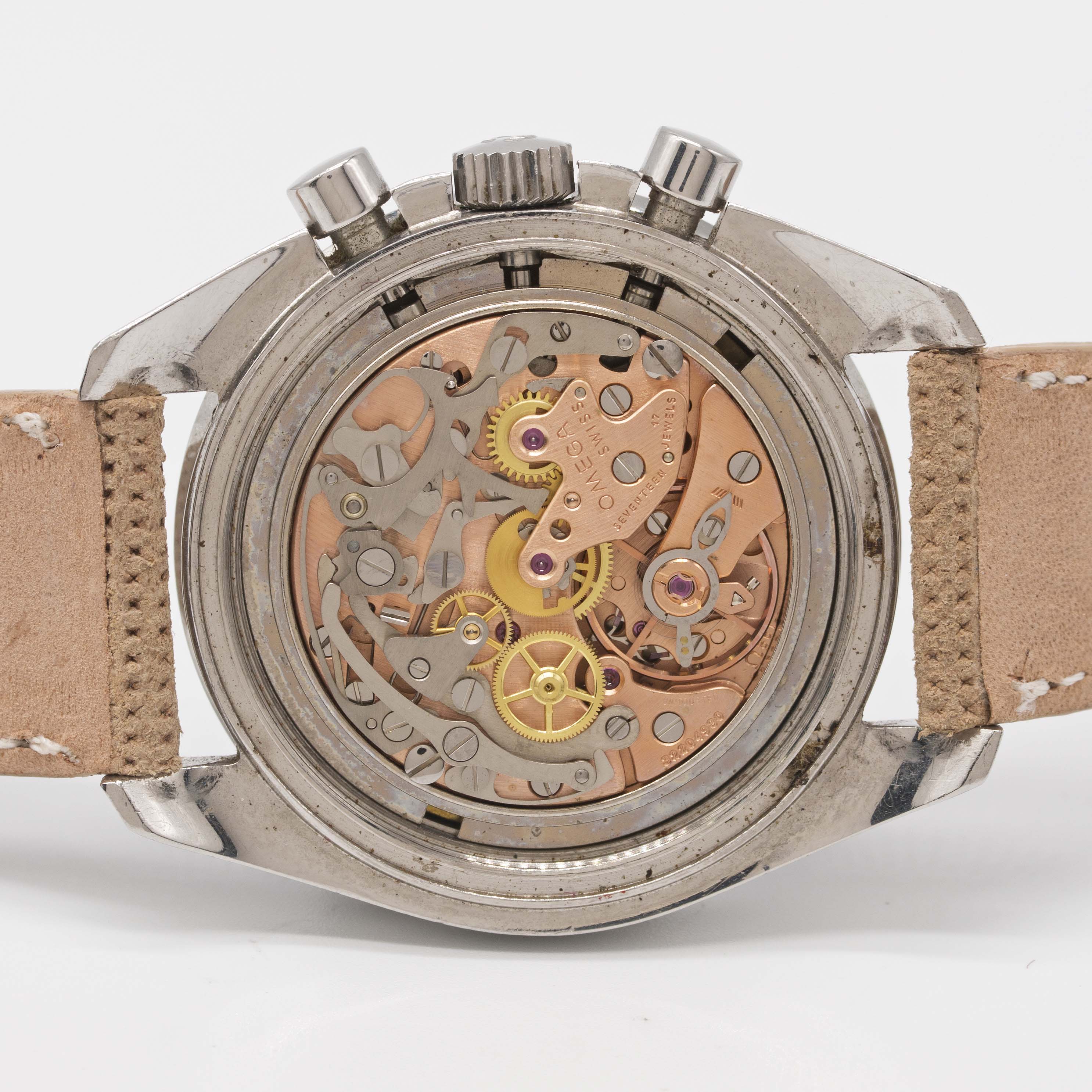 A VERY RARE GENTLEMAN'S STAINLESS STEEL OMEGA SPEEDMASTER PROFESSIONAL CHRONOGRAPH WRIST WATCH DATED - Image 8 of 11