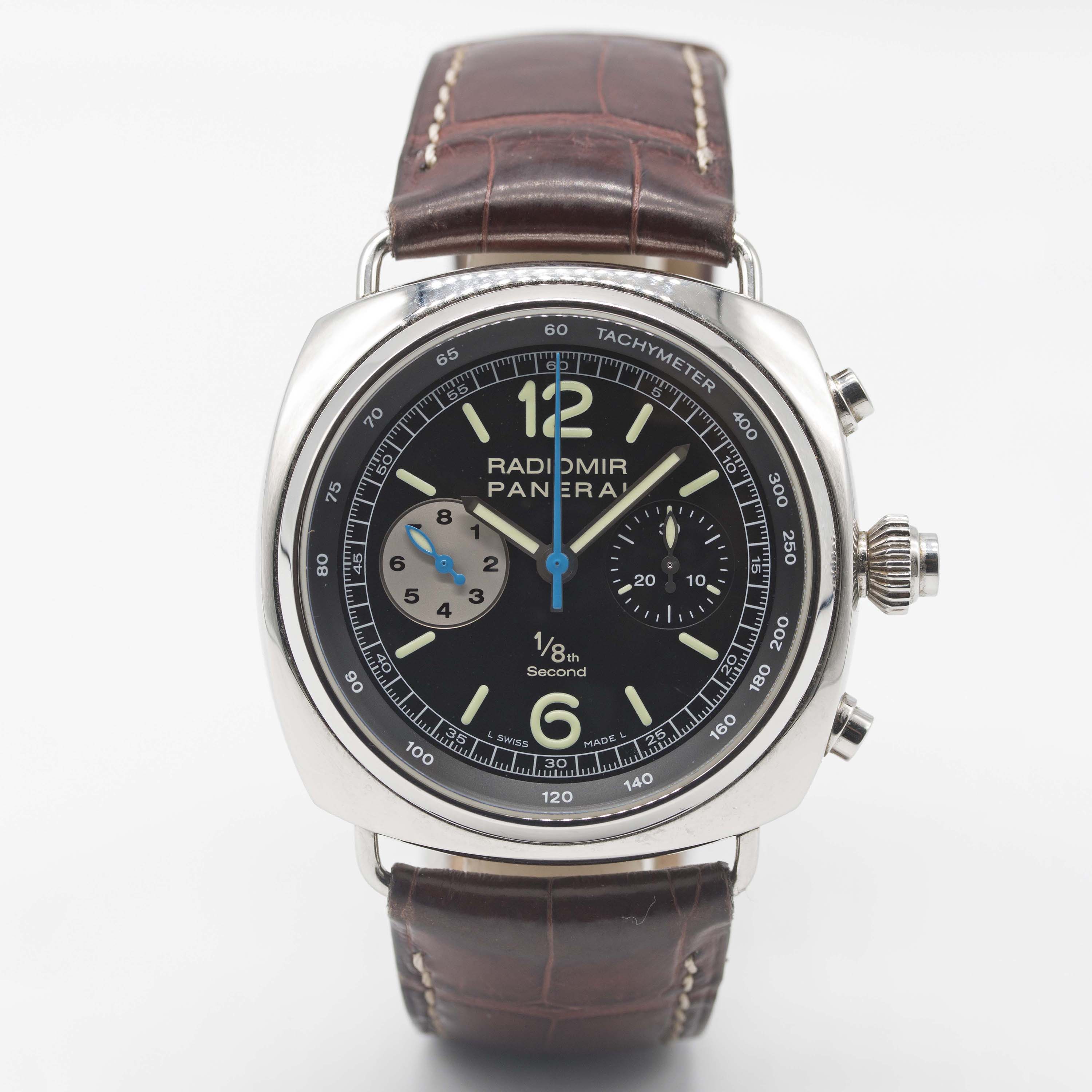 A GENTLEMAN'S STAINLESS STEEL PANERAI RADIOMIR 1/8TH SECOND RATTRAPANTE CHRONOGRAPH WRIST WATCH - Image 2 of 9