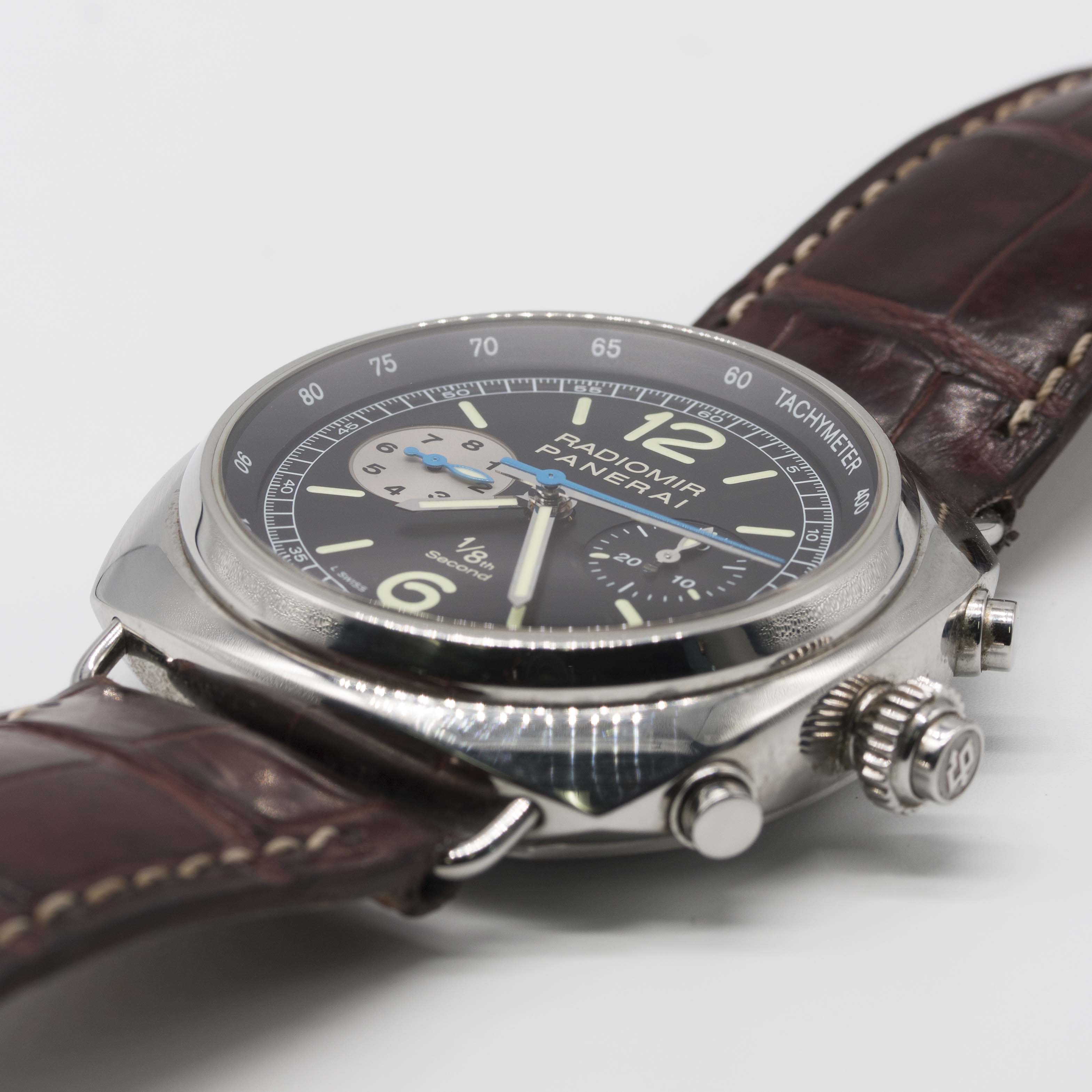 A GENTLEMAN'S STAINLESS STEEL PANERAI RADIOMIR 1/8TH SECOND RATTRAPANTE CHRONOGRAPH WRIST WATCH - Image 3 of 9