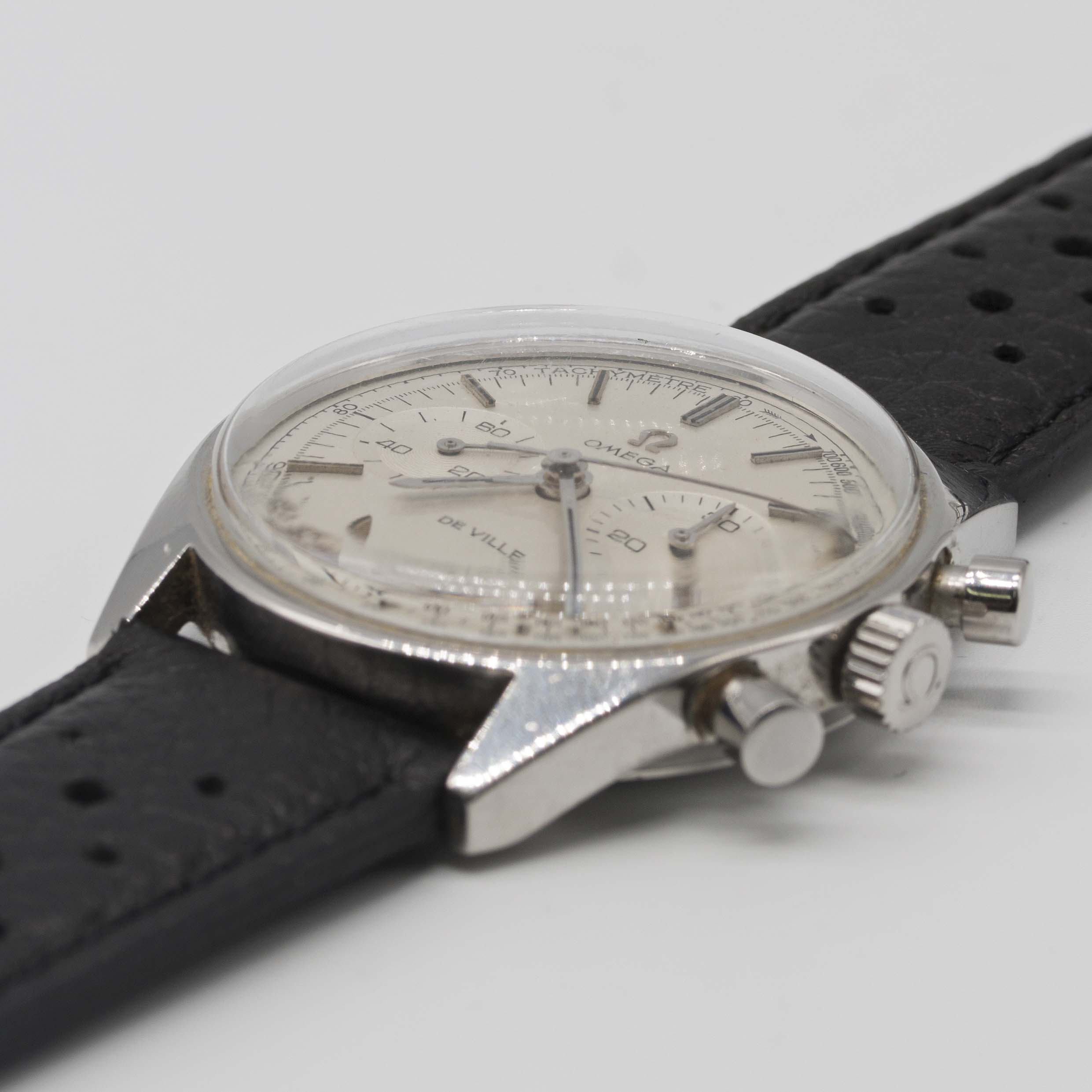 A GENTLEMAN'S STAINLESS STEEL OMEGA DE VILLE CHRONOGRAPH WRIST WATCH CIRCA 1969, REF. 145.017 WITH - Image 3 of 10
