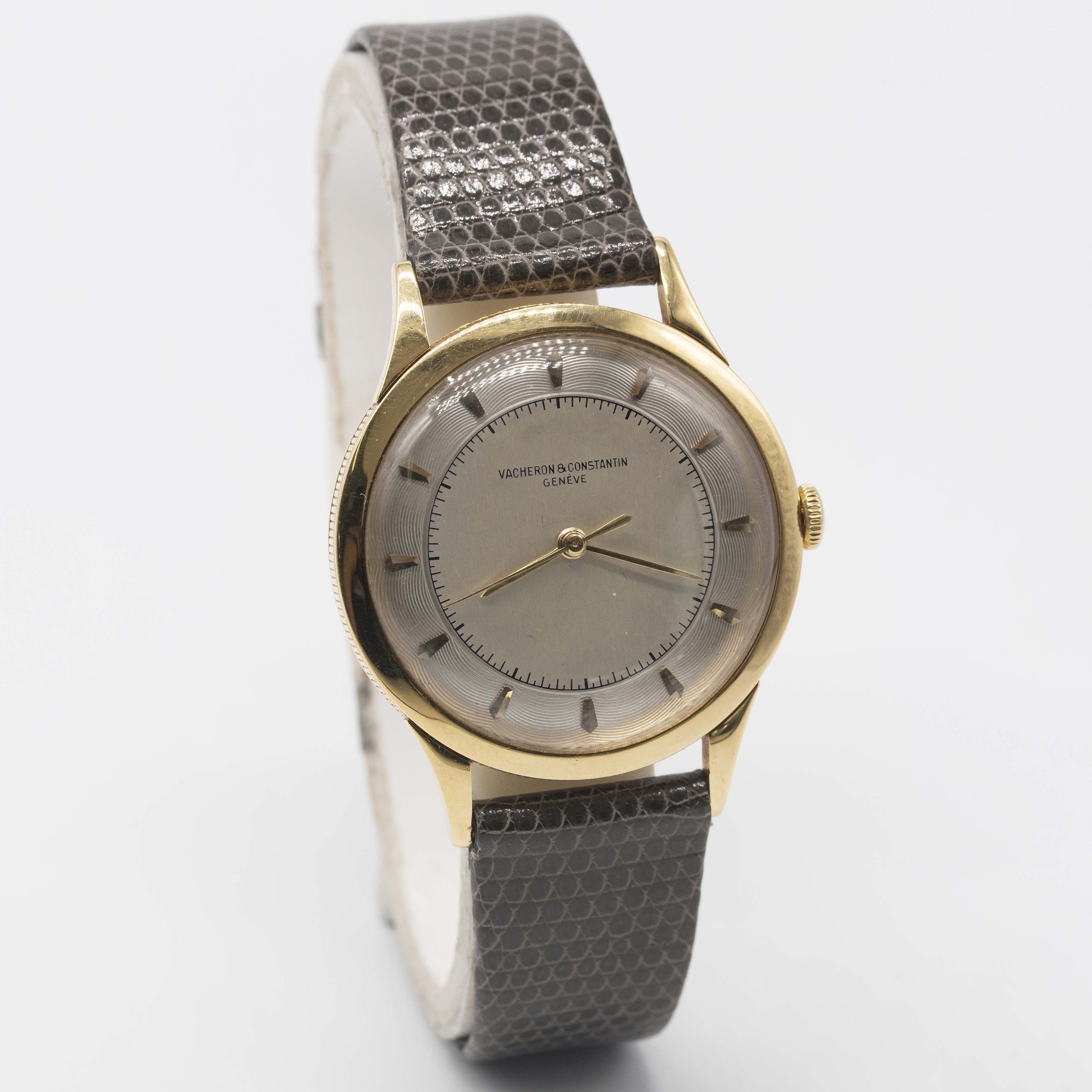 A FINE GENTLEMAN'S 18K SOLID GOLD VACHERON & CONSTANTIN WRIST WATCH CIRCA 1950s, REF. 4894 WITH " - Image 6 of 11