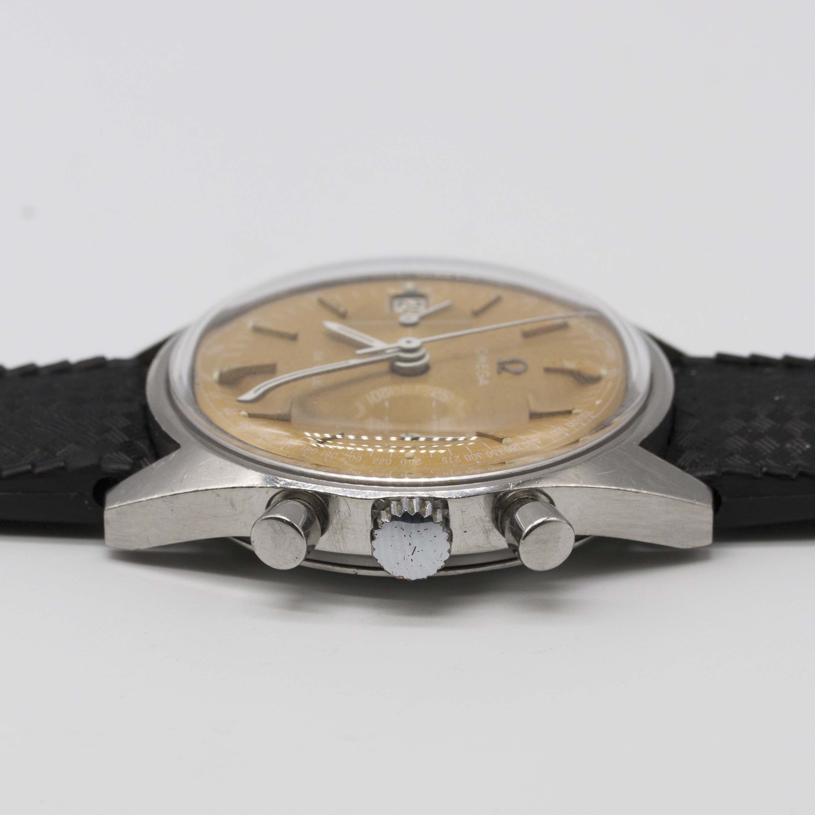 A GENTLEMAN'S STAINLESS STEEL OMEGA DE VILLE DATO CHRONOGRAPH WRIST WATCH CIRCA 1970, REF. 146.017 - Image 9 of 10