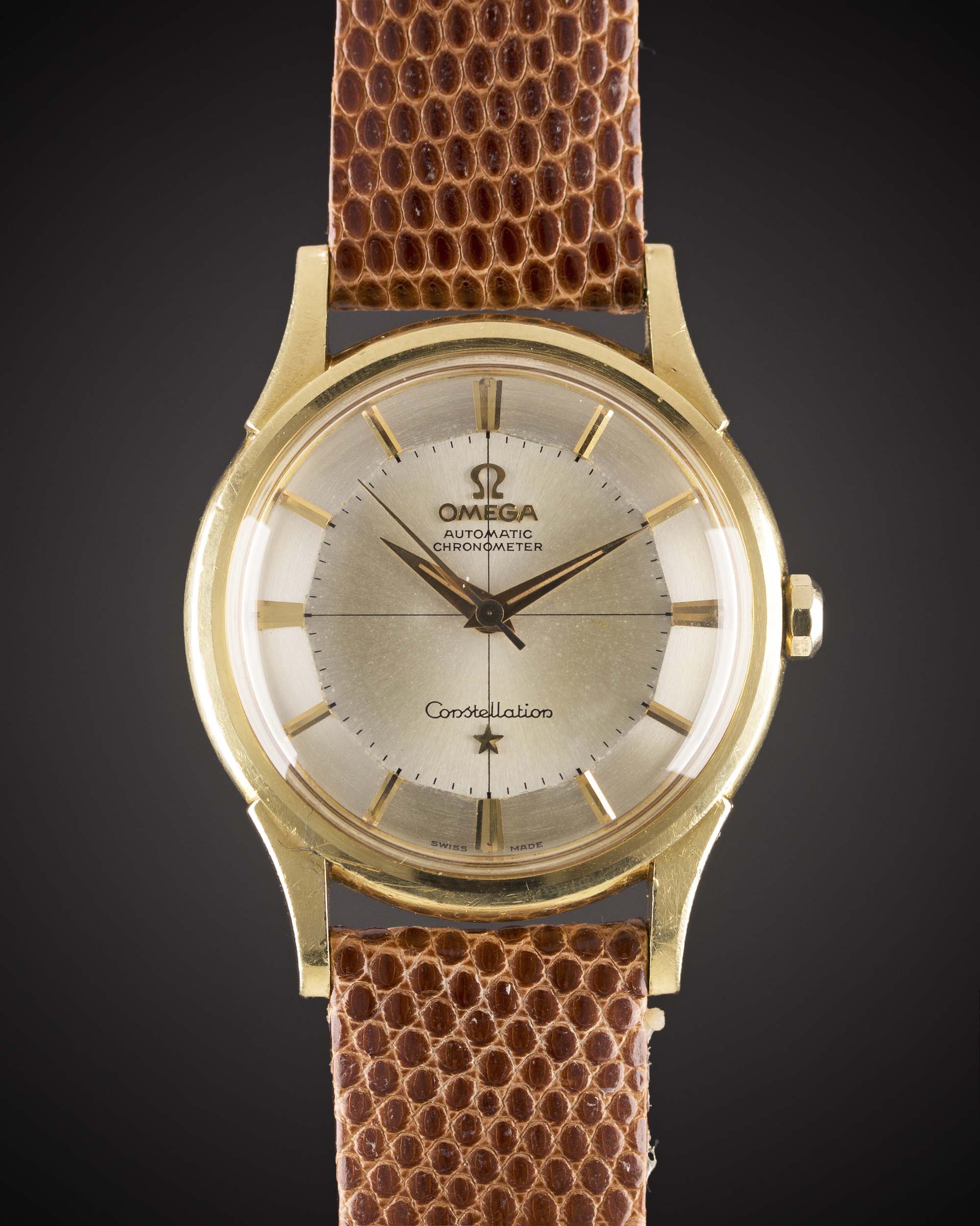 A FINE GENTLEMAN'S 18K SOLID YELLOW GOLD OMEGA CONSTELLATION CHRONOMETER WRIST WATCH CIRCA 1960, - Image 2 of 2