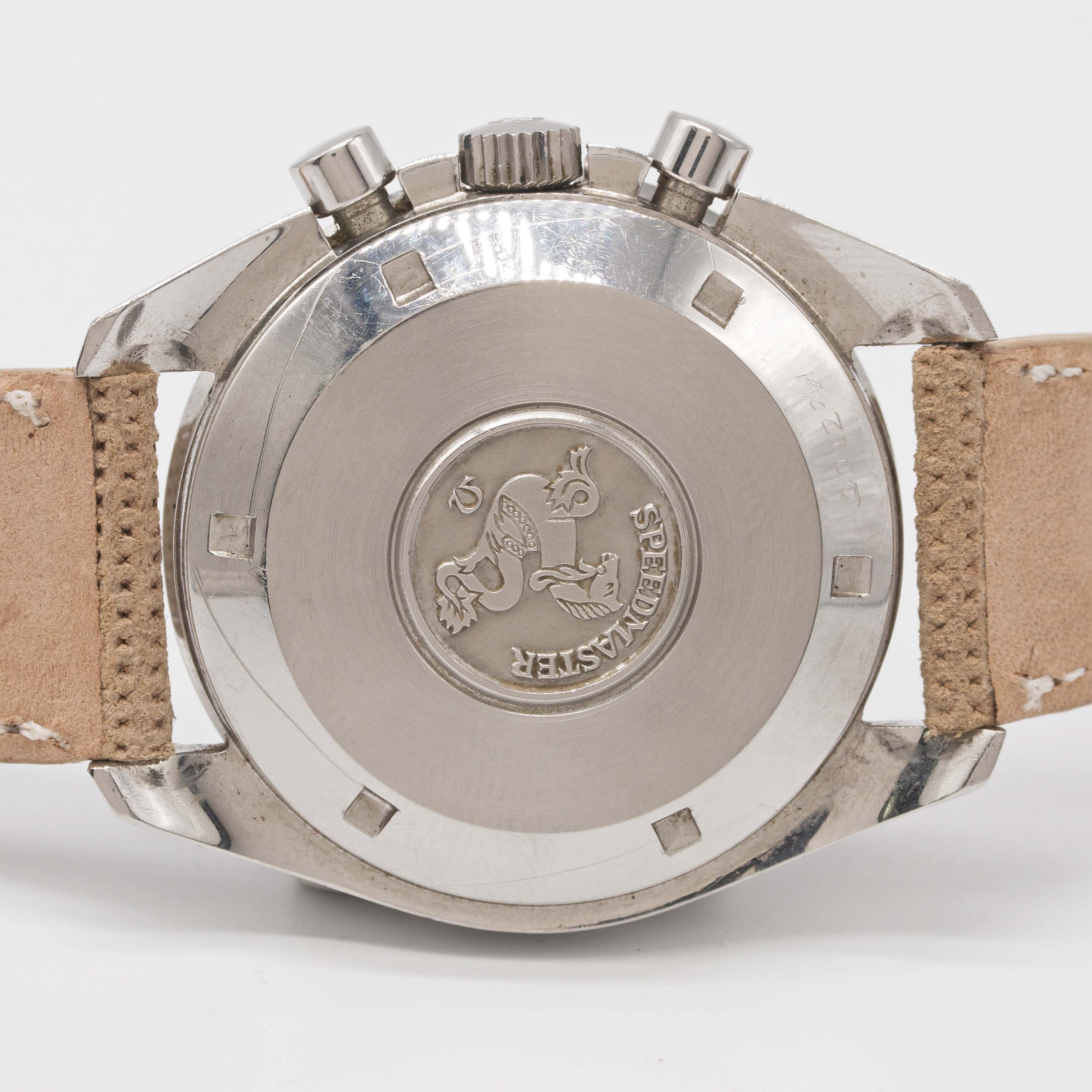 A VERY RARE GENTLEMAN'S STAINLESS STEEL OMEGA SPEEDMASTER PROFESSIONAL CHRONOGRAPH WRIST WATCH DATED - Image 7 of 11