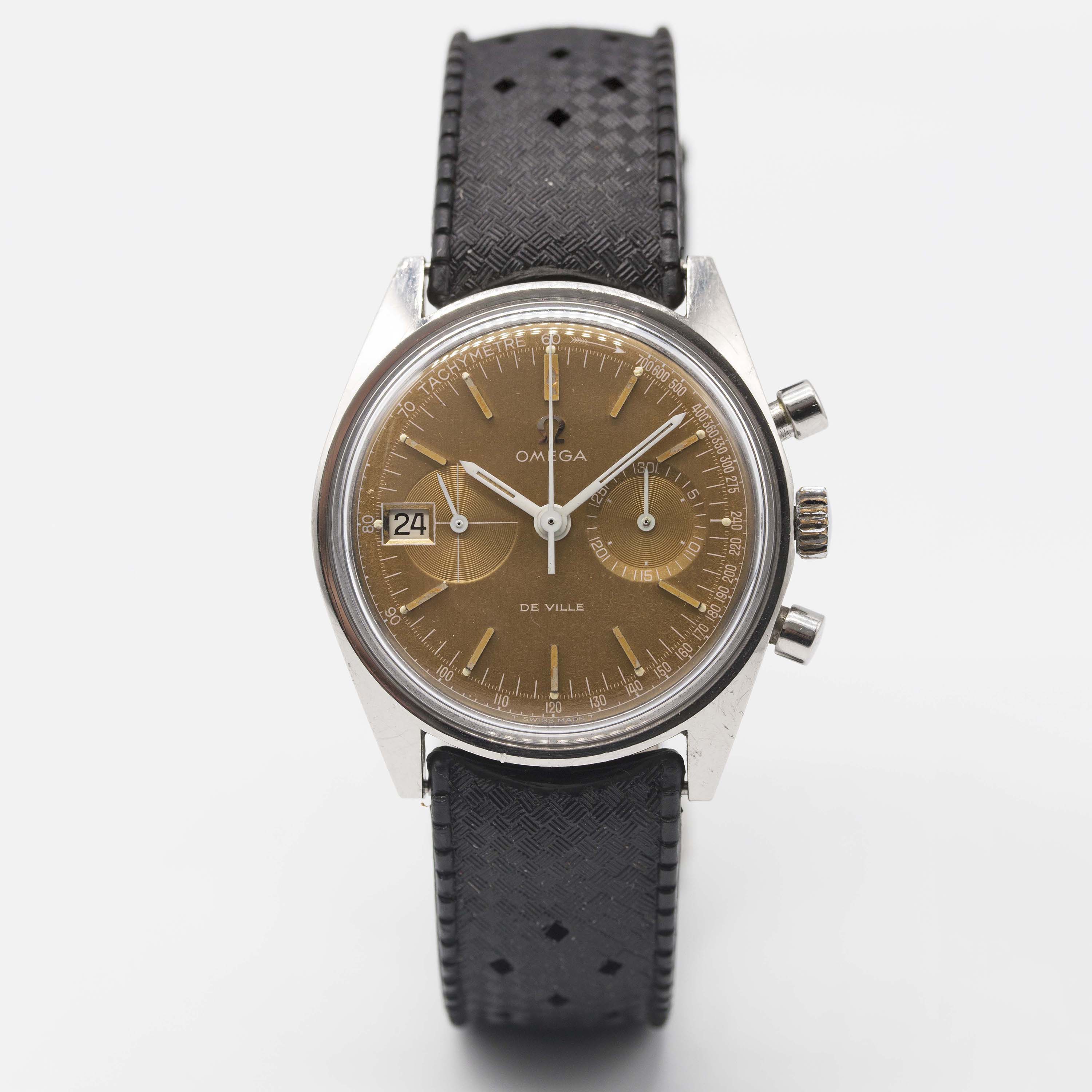 A GENTLEMAN'S STAINLESS STEEL OMEGA DE VILLE DATO CHRONOGRAPH WRIST WATCH CIRCA 1970, REF. 146.017 - Image 2 of 10