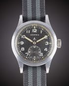 A GENTLEMAN'S BRITISH MILITARY VERTEX W.W.W. WRIST WATCH CIRCA 1940s, PART OF THE 
