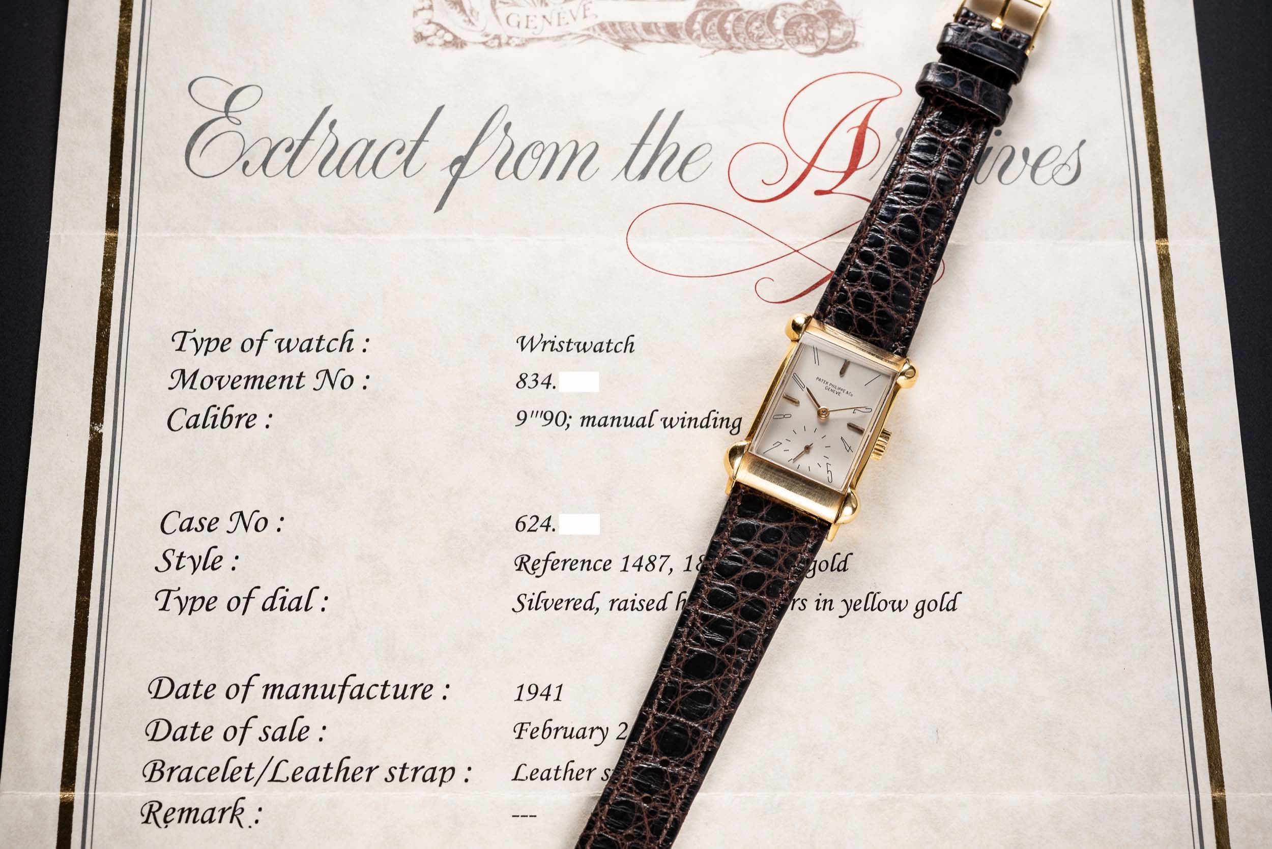 A RARE GENTLEMAN'S 18K SOLID YELLOW GOLD PATEK PHILIPPE RECTANGULAR WRIST WATCH DATED 1941, REF. - Image 2 of 3